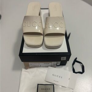 Gucci Cream Slide Sandals